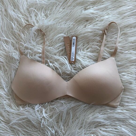 Skims Wireless Form Pushup Plunge Bra Sand Size 34B - Picture 1 of 7